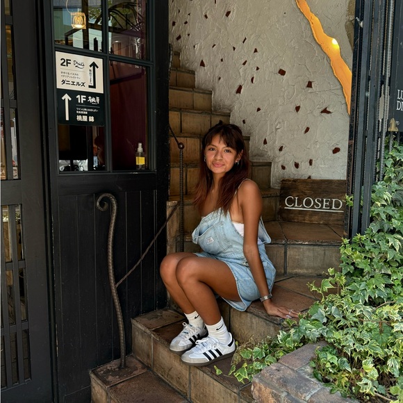 Meet your Posher, Elena - Picture 9 of 12